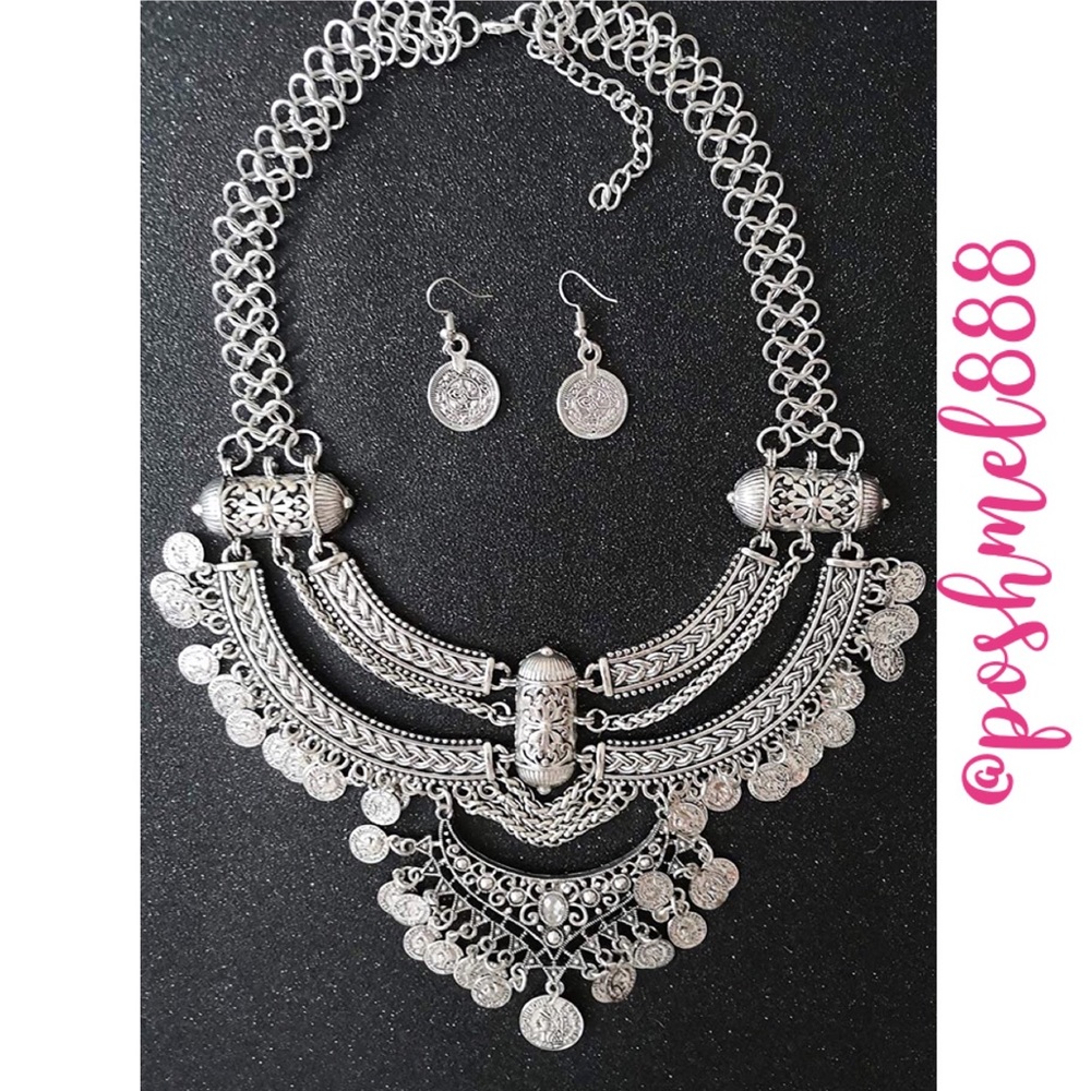 [SILVER] Exotic Bib Coin Necklace+Earring Set